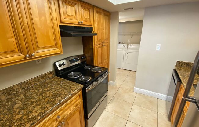 2BD/2BA Upgraded Condo in Millennium Palms Priced to Rent!