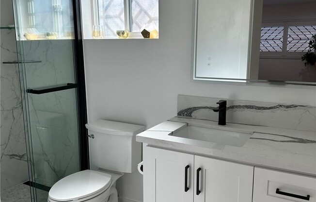 1758 1/2 W 36 ST