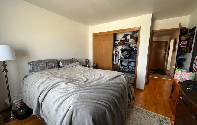 1 bed, 1 bath, $1,015, Unit 23