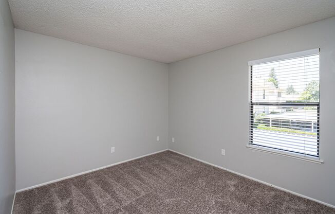 2 beds, 1 bath, 860 sqft, $1,800, Unit 224