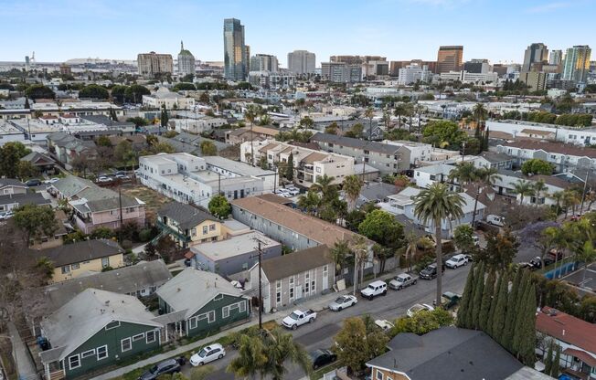 1056 E 6th, Long Beach