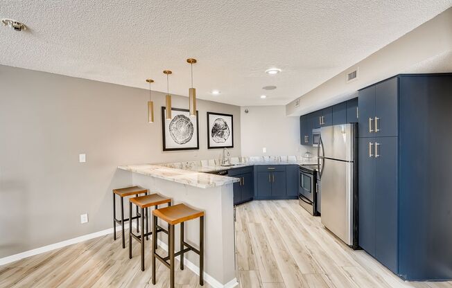 1 bed, 1 bath, 820 sqft, $1,600, Unit 103