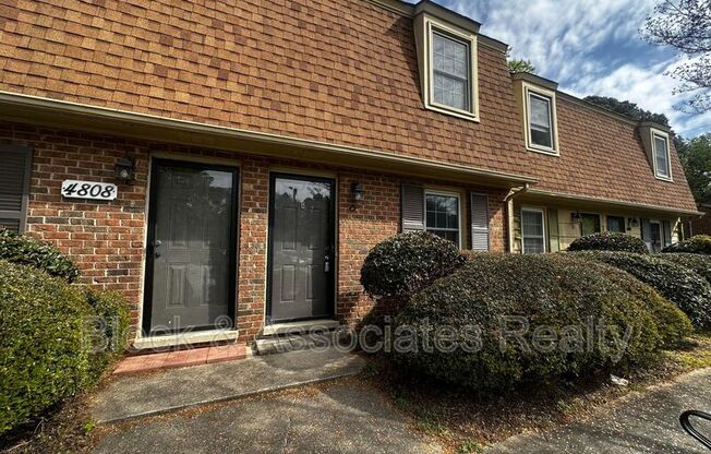 4808 BLUE BIRD CT