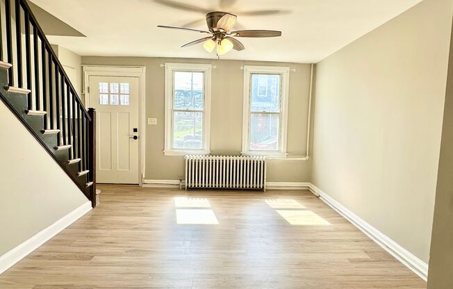 3 Bedroom 1.5 Bathroom - Pets Welcome!