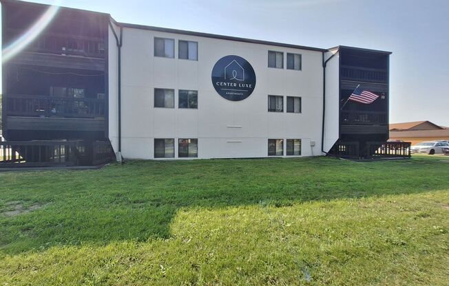Center Luxe Apartments