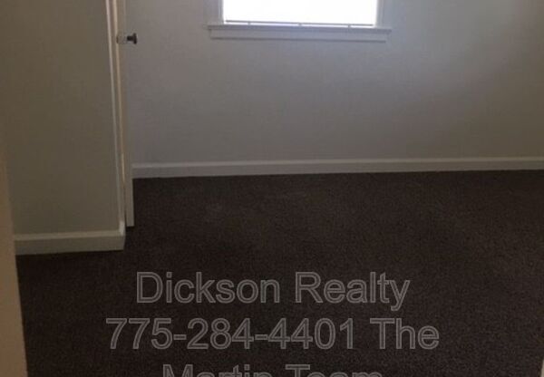 2 beds, 1 bath, 940 sqft, $1,645