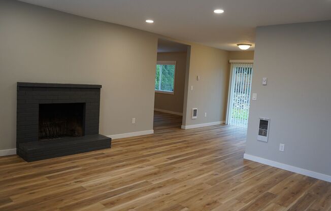 Remodeled Single Level Felida Home for Lease - 13005 NW 44th Ave.