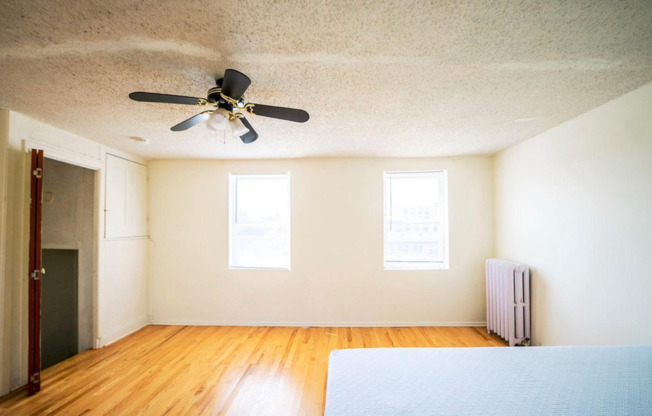 1 bed, 1 bath, $990