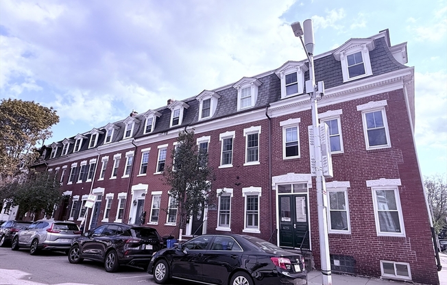 675 E 7 ST