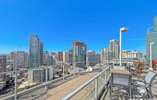 1 bed, 1 bath, $1,950, Unit # 608