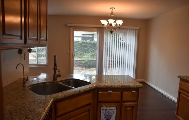 3 beds, 2.5 baths, $4,350, Unit # 11