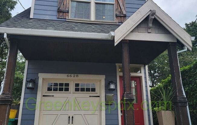 Beautiful 2-Story 3-Bedroom 2.5-Bathroom House in North Portland