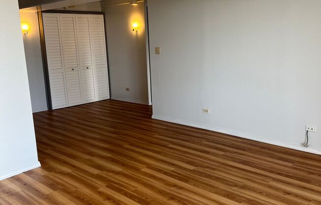 1 bed, 1 bath, $2,200, Unit Marco Polo