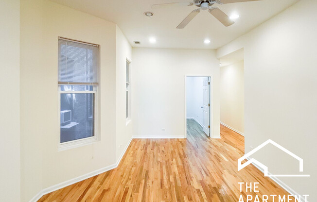 2604 North Racine Ave.