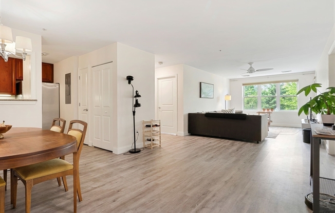2 beds, 2 baths, 1,170 sqft, $3,500, Unit 204
