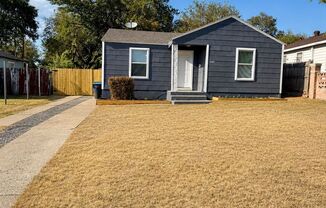 2801 S. Burchill Road, Fort Worth, TX 76105 – 2 Bedroom, 1 Bathroom Single-Family Home