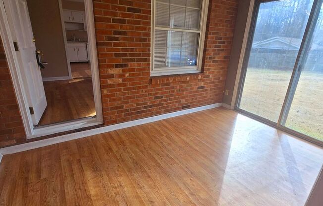 3 Bedroom Brick Rancher - Lawncare Included!