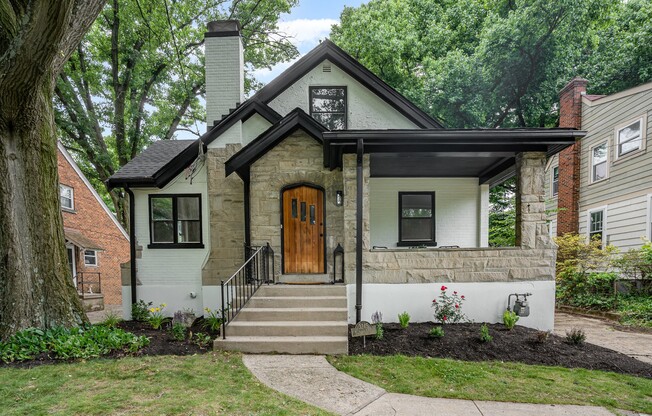 3245 KOENIG AVE