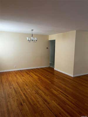 3 beds, 1 bath, $2,650, Unit 2