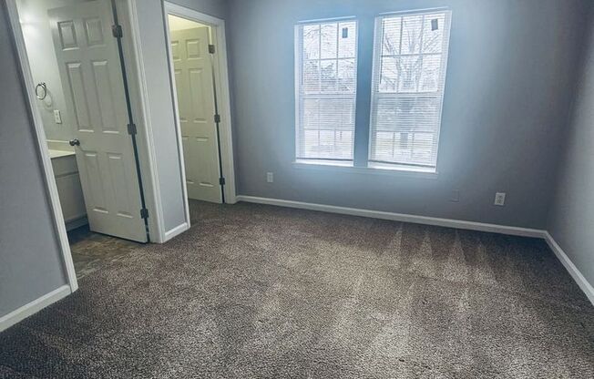 2 beds, 2 baths, 1,020 sqft, $1,195, Unit 223