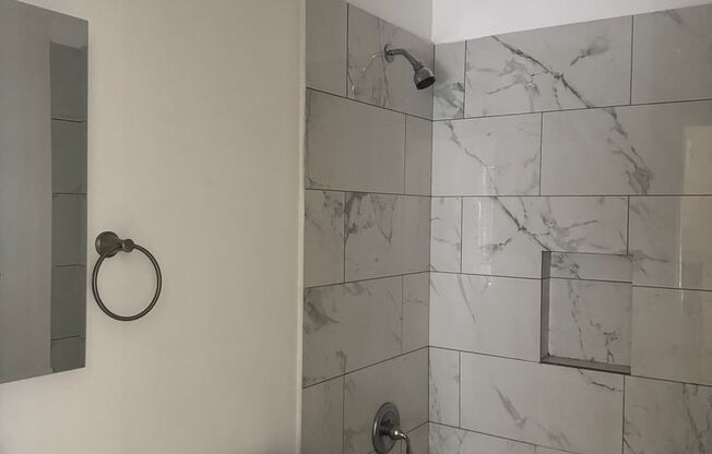 4 bedroom newly renovated home, Near Downtown Detroit