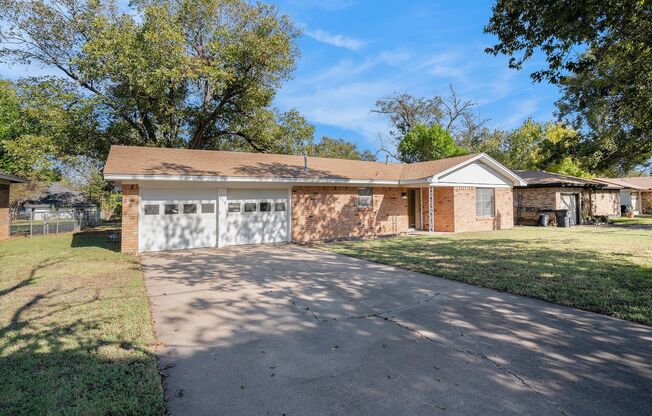 Great 3 Bedroom with Detached Workshop and we will do the Lawn!