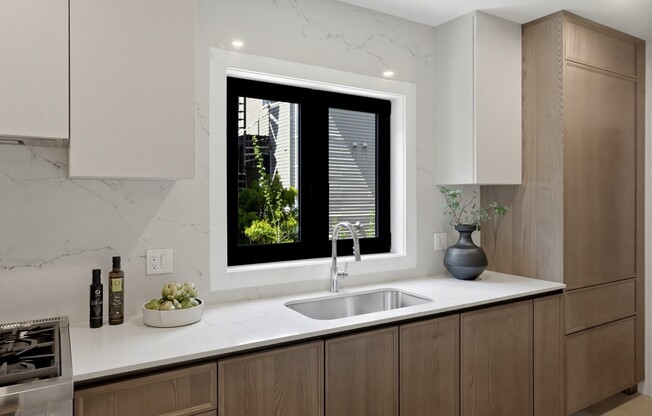 3 beds, 3.5 baths, 2,829 sqft, $7,500, Unit 3