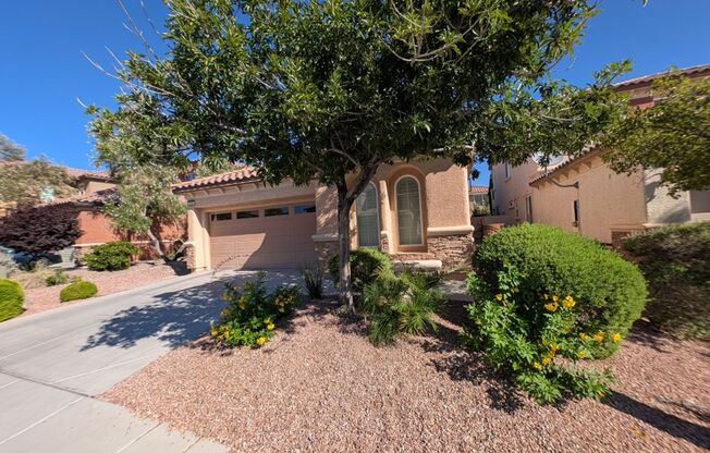 1045 AMBROSIA DR