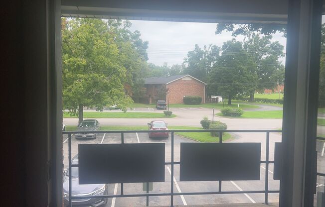 1 bed, 1 bath, 800 sqft, $970, Unit D08 Manor