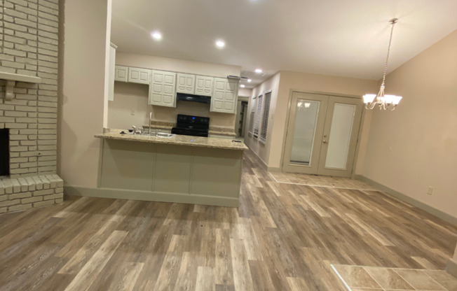 3 bedroom 2 bathrooms