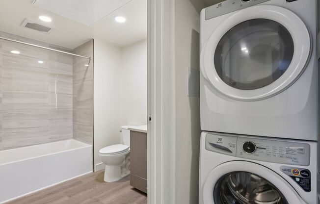 1 bed, 1 bath, 587 sqft, $2,520, Unit 508