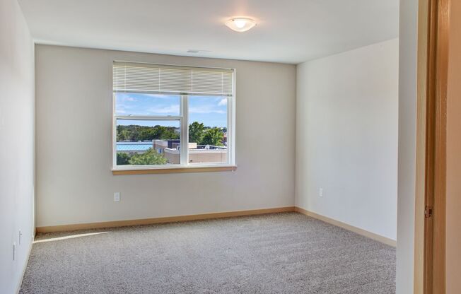 2 beds, 2 baths, 1,120 sqft, $1,600, Unit 301