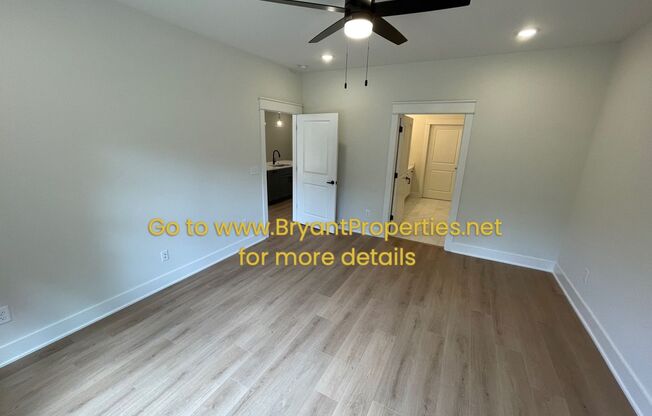 3 beds, 2 baths, $2,100, Unit 813 Parkside Blvd