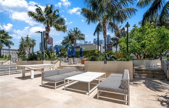 1 bed, 1 bath, 840 sqft, $3,500, Unit 1208