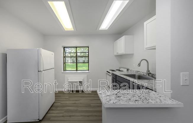 2122 Bradford St. #523