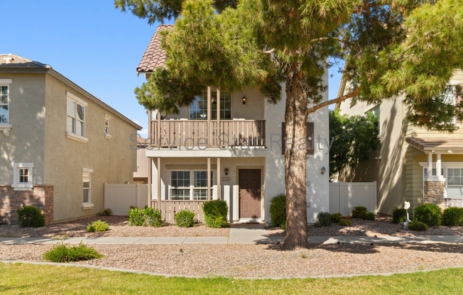 2129 E HUNTINGTON DR