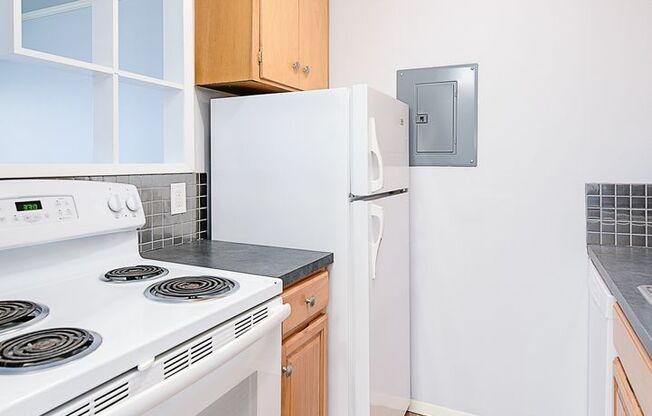 1 bed, 1 bath, $1,610, Unit 15