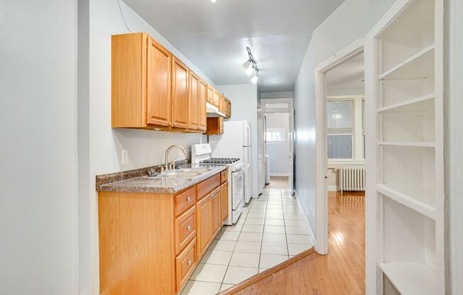 Kingman Park Charming Brick Townhome - Move-In Ready