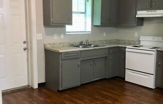 Studio, 1,070 sqft, $1,049