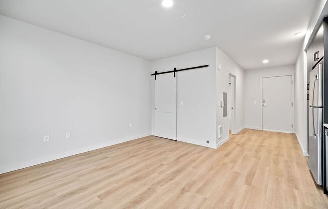 Studio, 1 bath, 350 sqft, $1,500, Unit 314