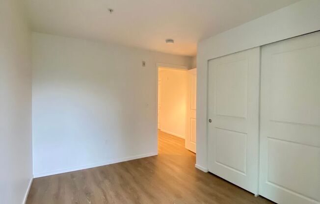 2 beds, 2 baths, 900 sqft, $2,995, Unit 2403-A