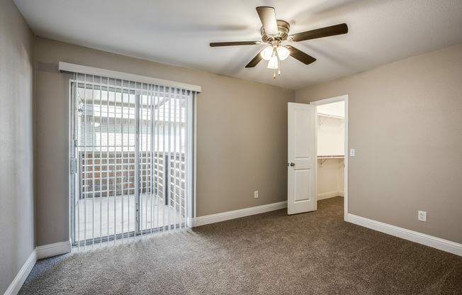 808-e-sanford-st-arlington-tx-76011-High-Res-11-scaled