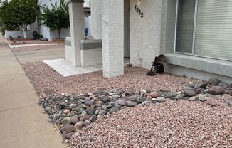 COMING SOON! Perfect 2 Bedroom 2 Bath in Great North Phoenix Location