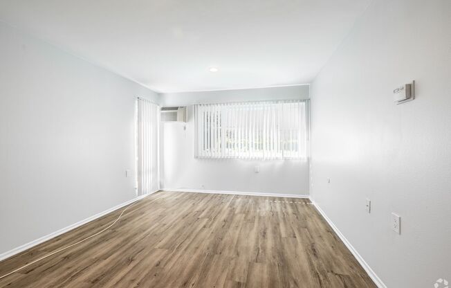 1 bed, 1 bath, 695 sqft, $1,848, Unit 313