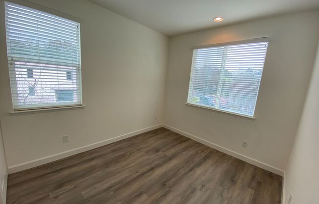 3 Bed 2 Bath Condo W/ Garage In San Ramon