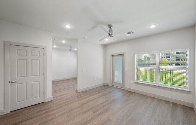 Studio, 1 bath, 646 sqft, $1,575