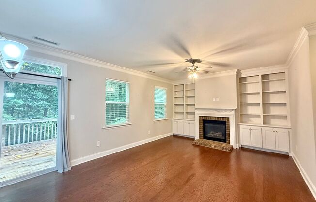 Elegant 3BD, 2BA Raleigh Home Near Shopping and Dining
