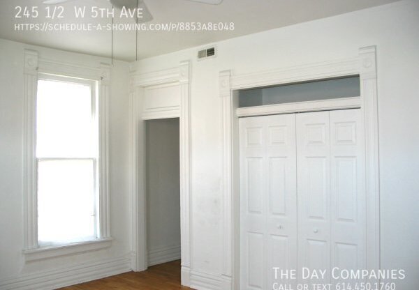 245 1/2 W 5 AVE