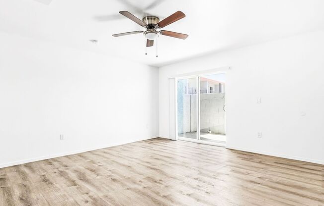 Welcome Home To Glendale West! *1 Month FREE on a 13-Month Lease (OAC)*