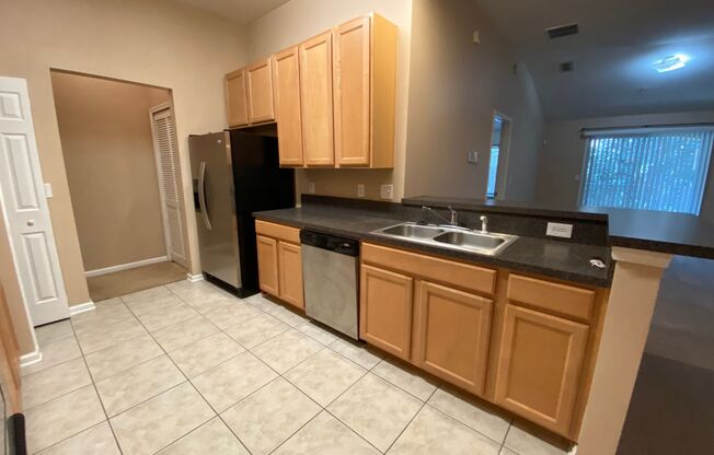 2 beds, 2 baths, $1,550